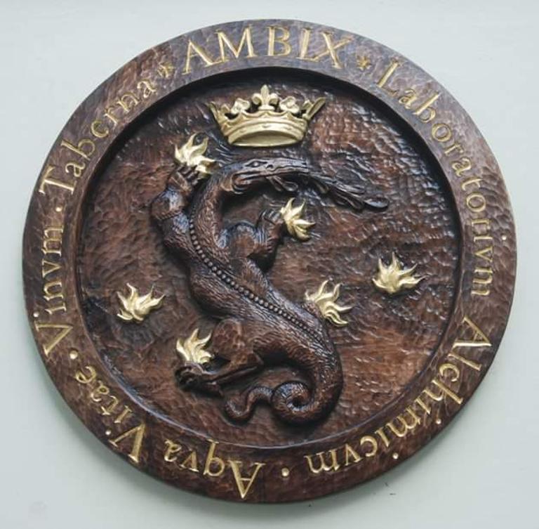Ambix Gypsy Club § Restaurant