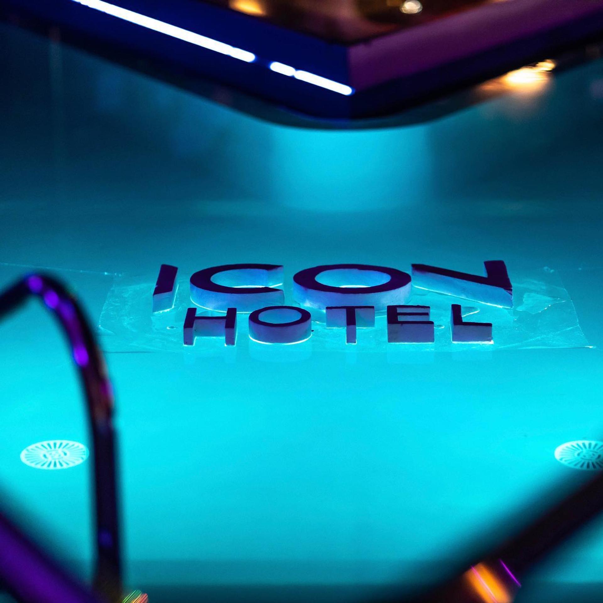 【R&B】room service Room Service Hotel ICON